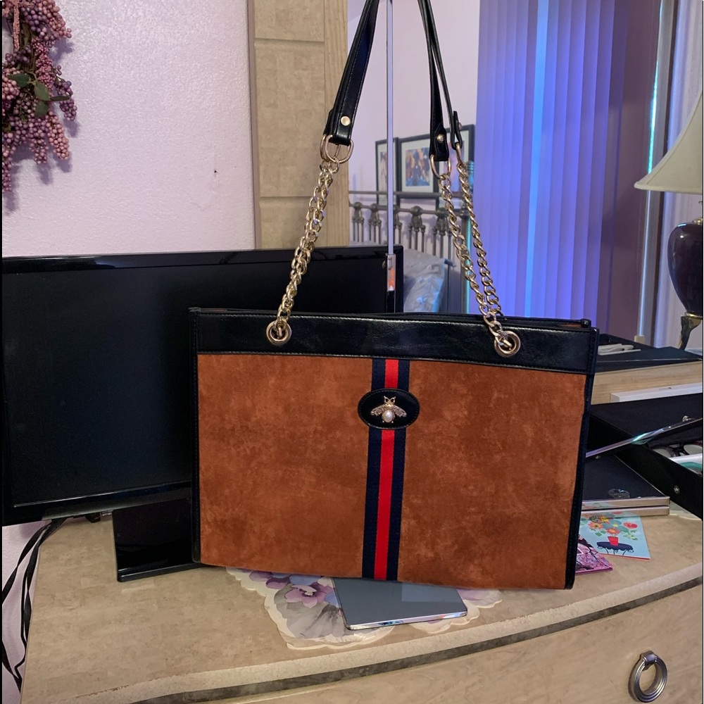 Bee Tote